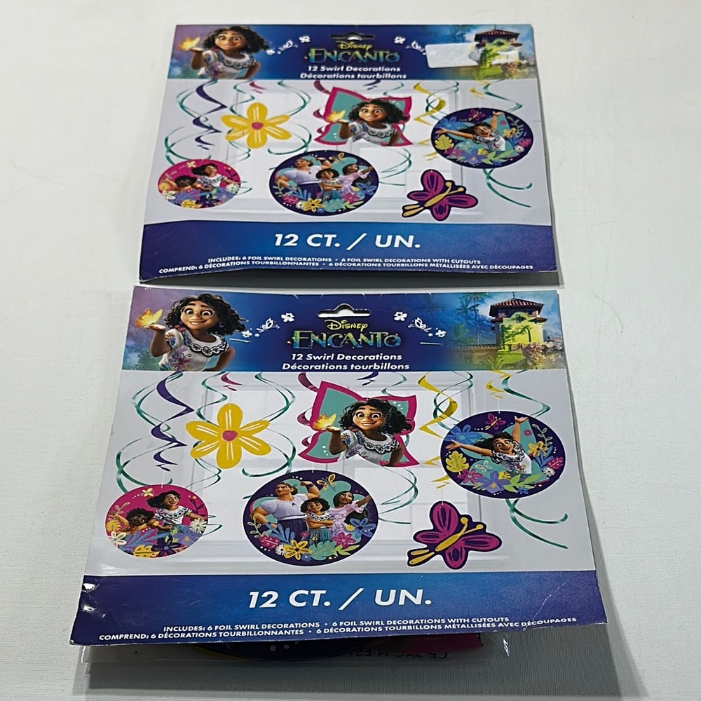 2 NEW DISNEY ENCANTO BIRTHDAY DECORATIONS